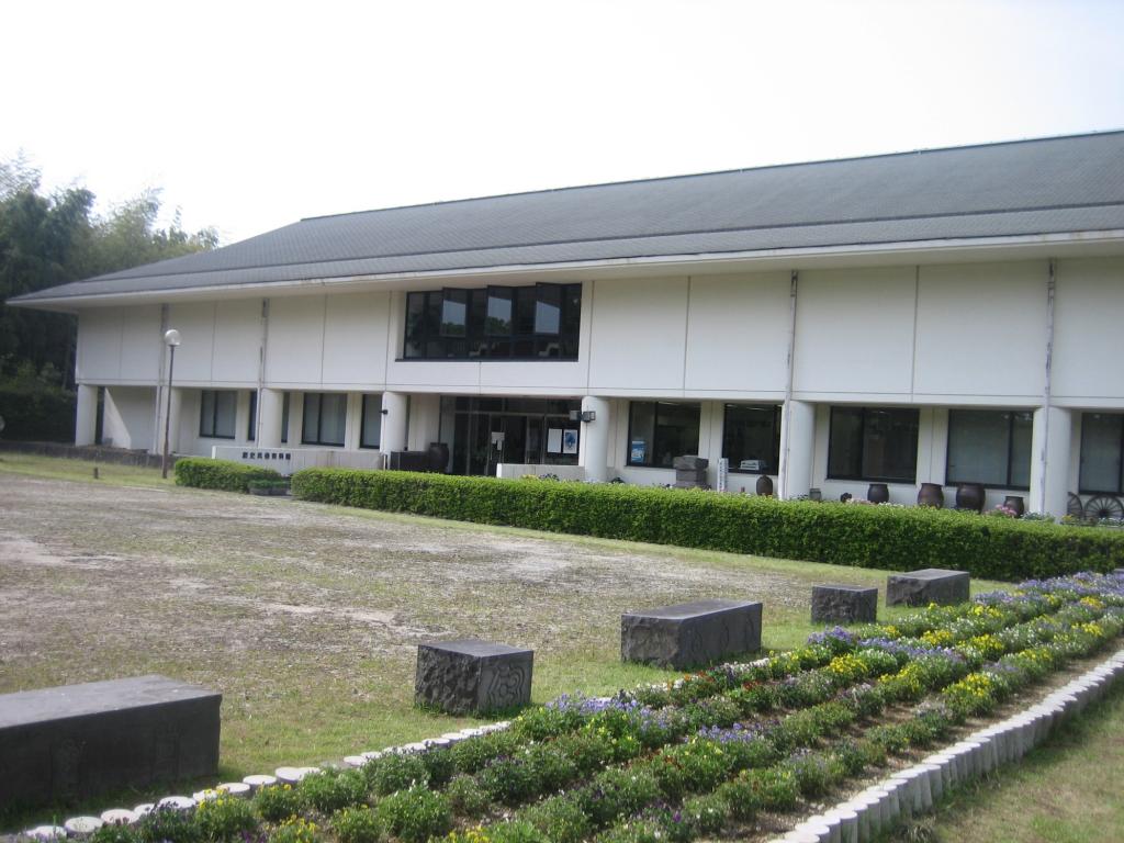 塚原歴史民族資料館