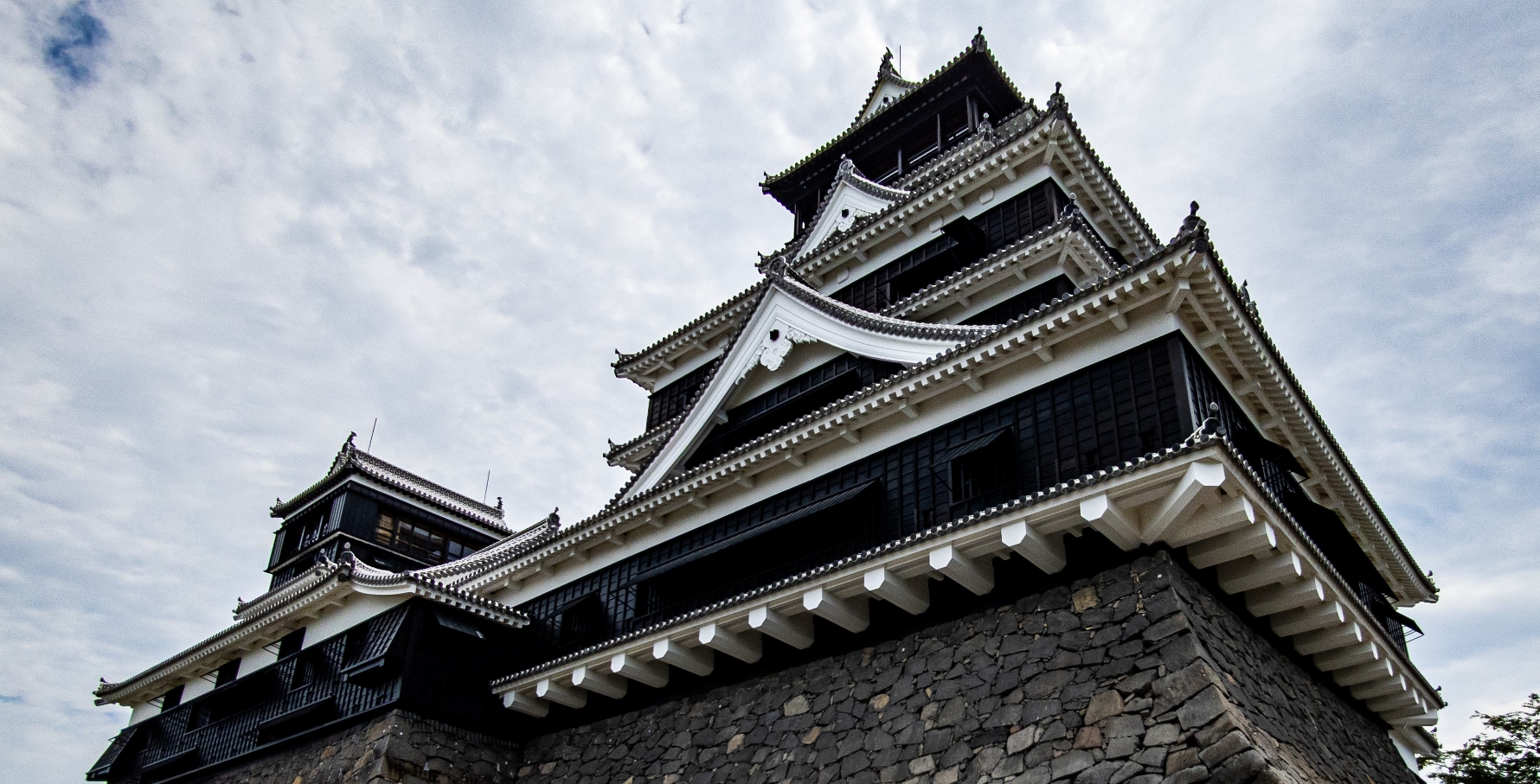 Kumamoto Castle A One-Day Course to Visit Kumamoto Castle