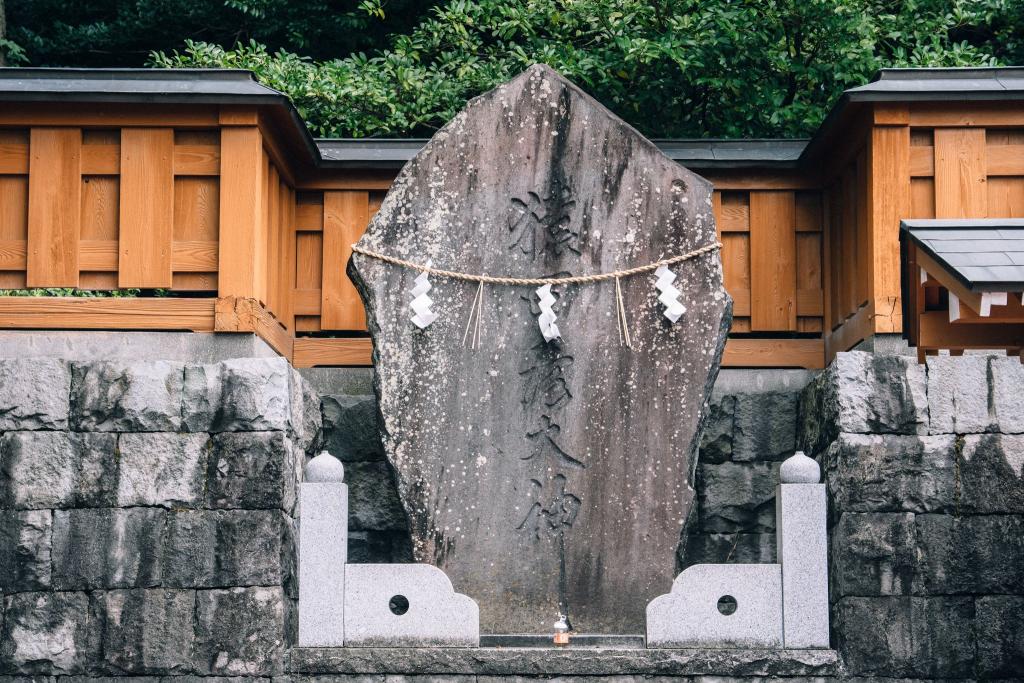 健軍神社