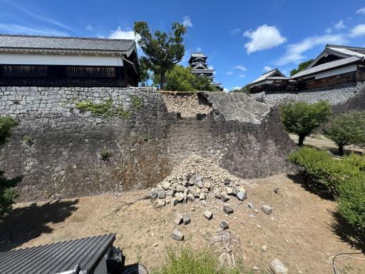 321数寄屋丸石垣崩落(令和８年熊本地震)